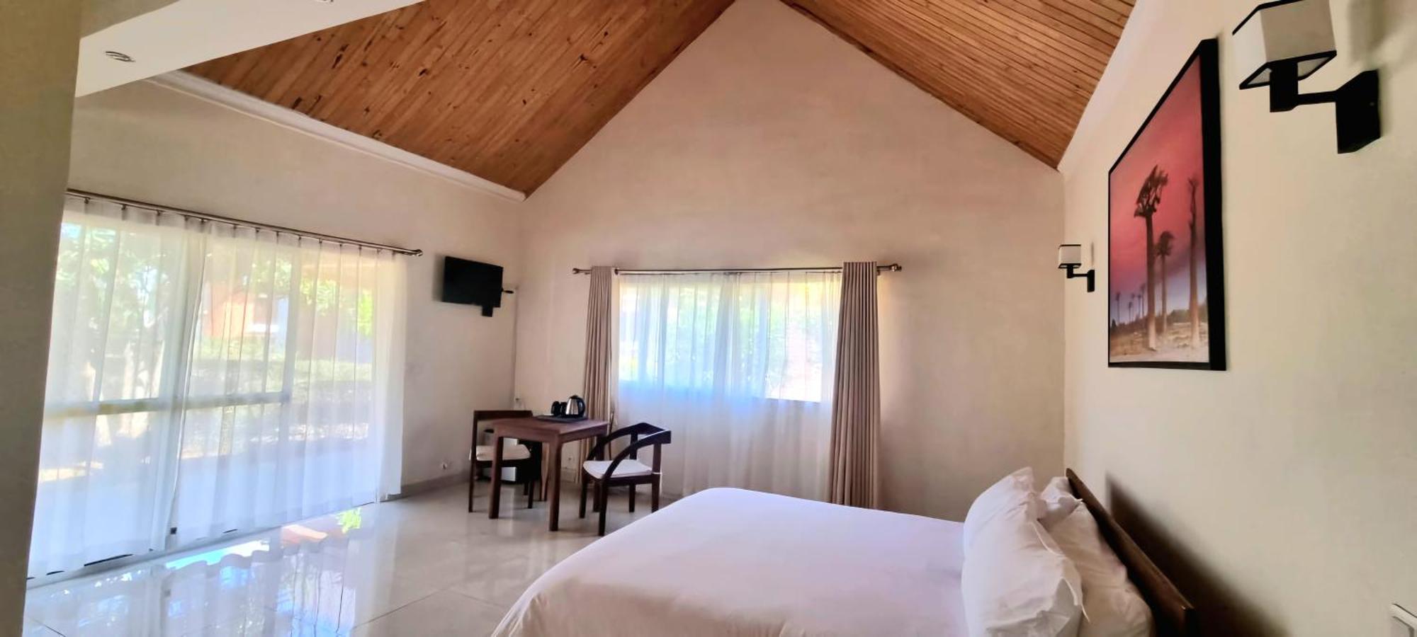 Mahafaly Hotel & Resort Antsirabe Extérieur photo